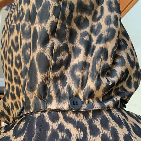 Fully lined leopard rain coat - Picture 4 of 5